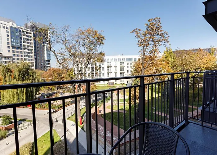 Golden - Great Location - Cozy And Bright&janapawla19 Appartement