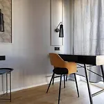 Golden - Great Location - Cozy And Bright&janapawla19 Wroclaw