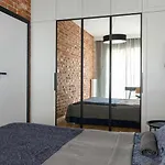 Daire Golden - Great Location - Cozy And Bright&janapawla19
