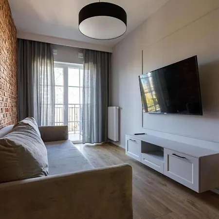 Golden - Great Location - Cozy And Bright&janapawla19 Wroclaw