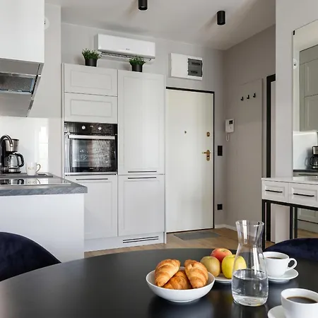 Golden - Great Location - Cozy And Bright&janapawla19 Appartement