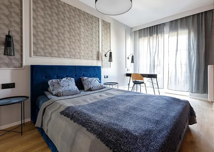 Golden - Great Location - Cozy And Bright&janapawla19 Apartmán