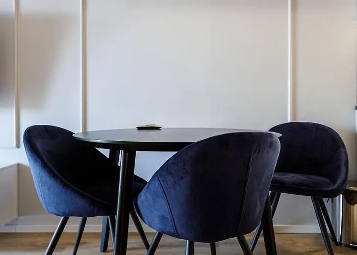 Apartmán Golden - Great Location - Cozy And Bright&janapawla19 Vratislav